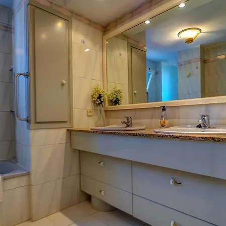 Sea And Penthouse By Hello Homes Sitges