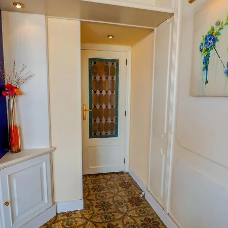 Sea And Penthouse By Hello Homes 锡切斯