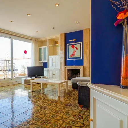 Sea And Penthouse By Hello Homes * 锡切斯