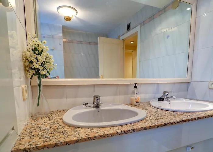 Sea And Penthouse By Hello Homes * シッチェス